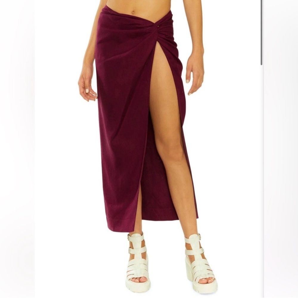 Lisa Maree plum linen skirt set XS - Picture 2 of 3